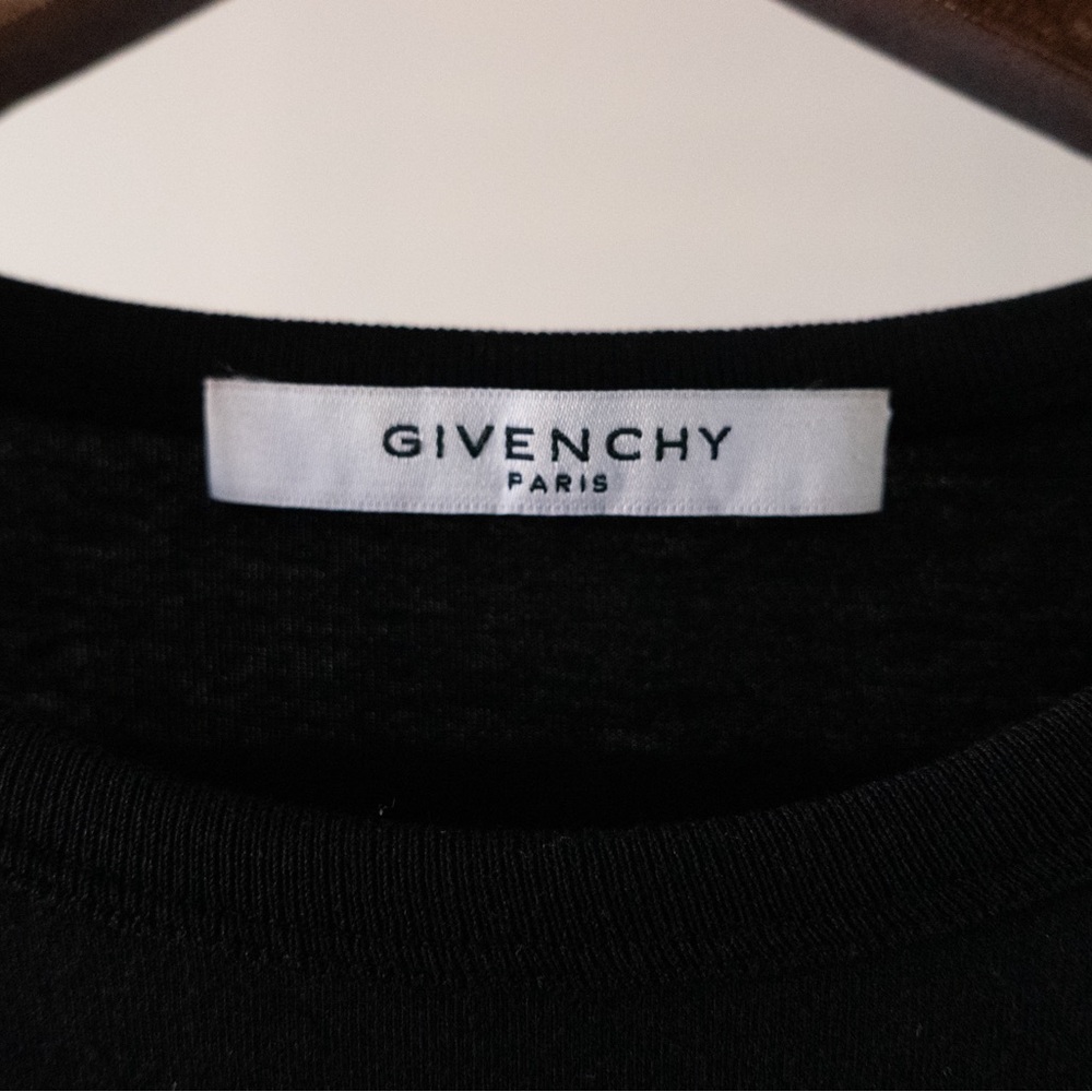 Givenchy Lion - image 4